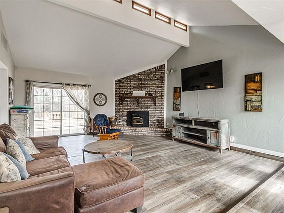 5th image of 37876 Maudie Ln