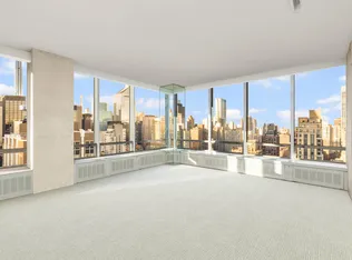 860 United Nations Plaza 35D image 1 of 16
