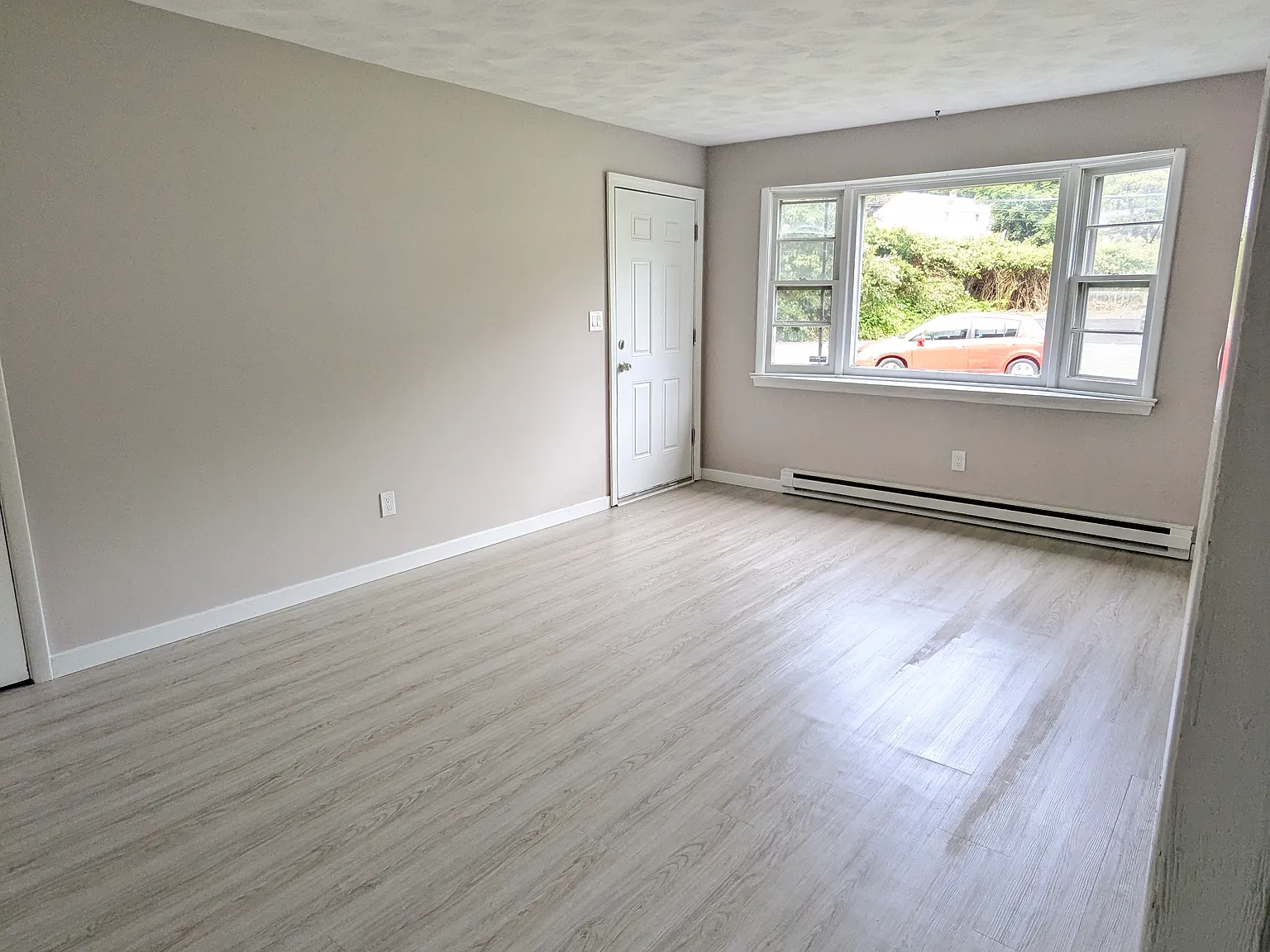 1 bed, 597 sqft, $1,250 — Photo 3