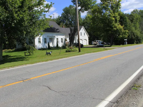 135 Main St APT 2, Vassalboro, ME 04989