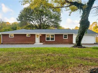5515 Bethania Rd, Pfafftown, NC 27040