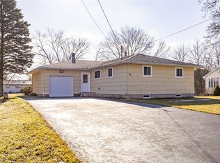 38 Notre Dame Dr, Rochester, NY 14623