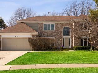 2190 Brandywyn Ln, Buffalo Grove, IL