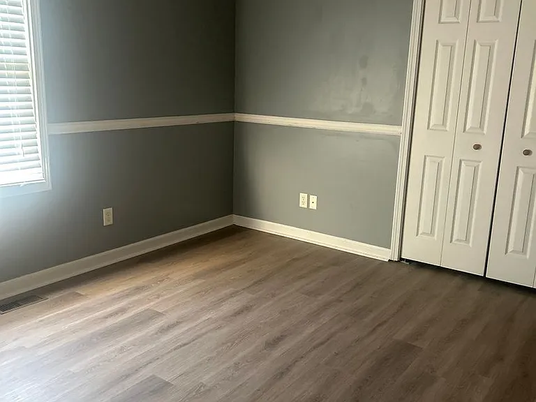 318 Crescent Dr — Photo 8
