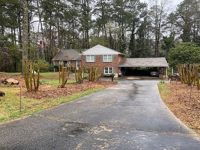 1st image of 671 Oak Hill Cir