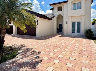 Shoma Homes At Kendall, Miami, FL 33186