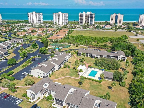 3rd image of 3209 S Lakeview Cir #8206