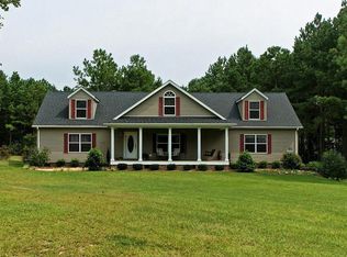 894 Hardee Rd, Fuquay Varina, NC 27526