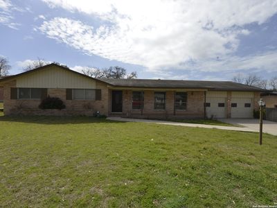 706 Richfield, Windcrest, TX, 78239