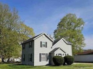 320 N Jefferson St, Tiskilwa, IL 61368