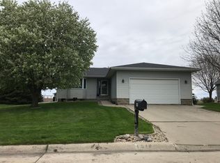 1616 Rolling Hills Dr #D, Fort Dodge, IA 50501
