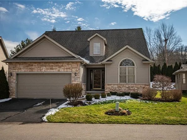 2610 Old Hickory Ct, Hermitage, PA 16148
