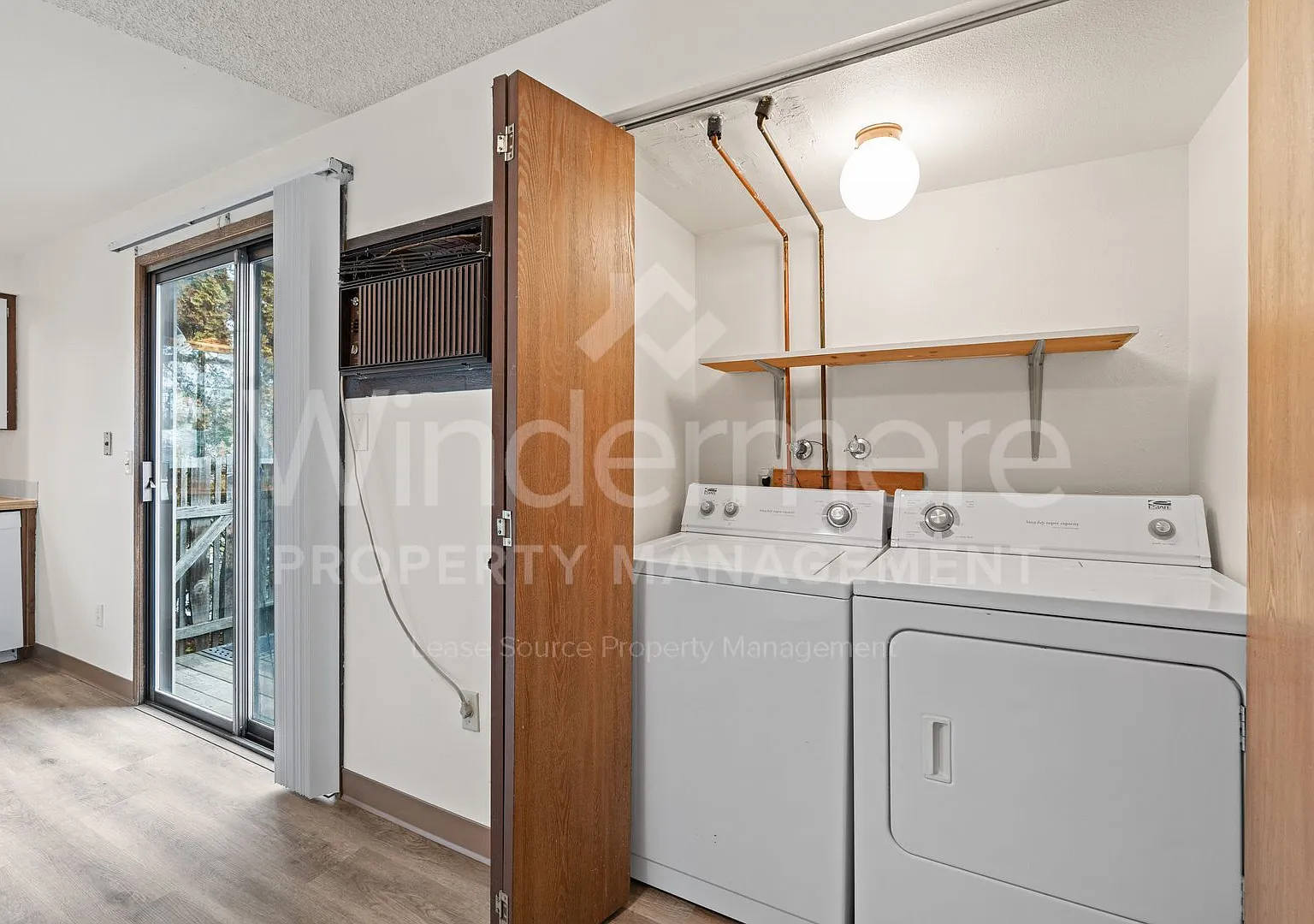 2702 E 31st — Photo 4