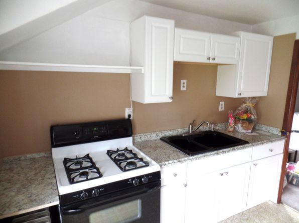 57 Fairfax Dr Floor 2