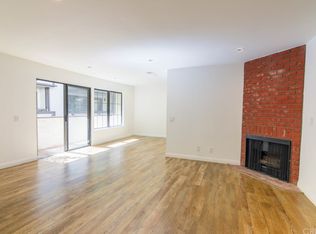 21811 Saticoy St UNIT 15, Canoga Park, CA 91304