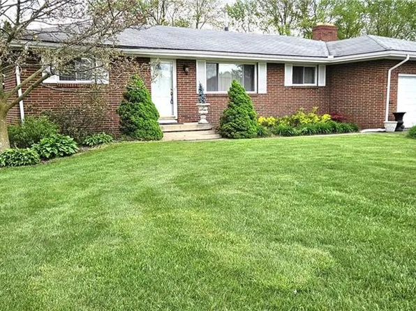 27 S King Rd, Holland, OH 43528