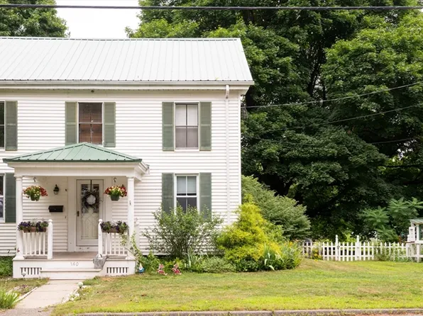 140 Washington St, Groveland, MA 01834