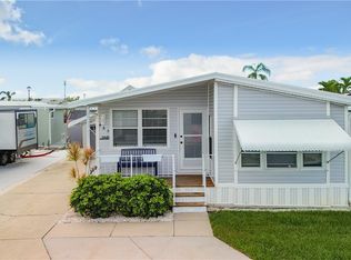 11681 Oakdale Dr, Fort Myers, FL 33908