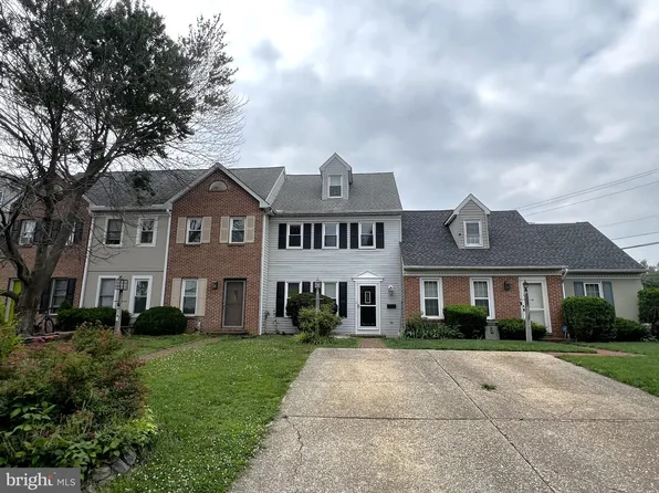 420 Cardinal Rd, Lititz, PA 17543