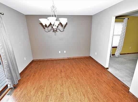4th image of 2761 Tamlynn Ln