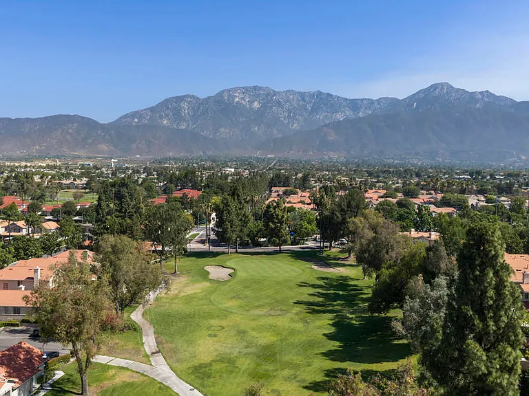 1549 Spyglass Dr — Photo 39
