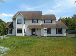 3123 Mountain Terrace Dr, Blakeslee, PA 18610