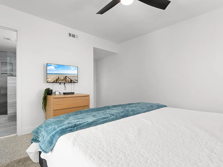 1500 Cenith Dr #DRIVEUNITC103 — Photo 14