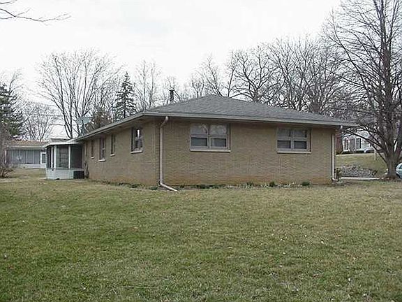 2nd image of 212 Ames Ave