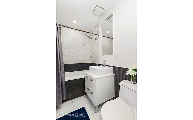 Sold by Douglas Elliman | media 35