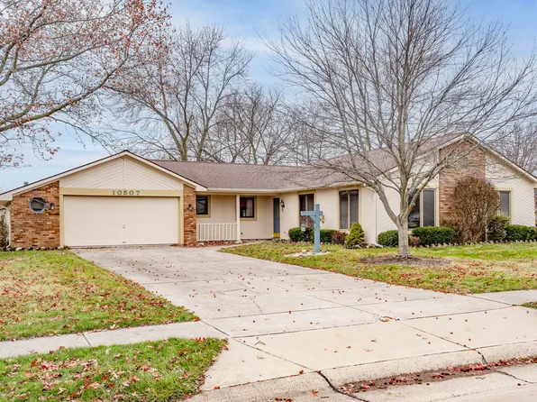 10507 Longwood Dr, Fort Wayne, IN 46845