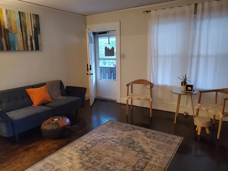 2712 NW Greenway Ave — Photo 2