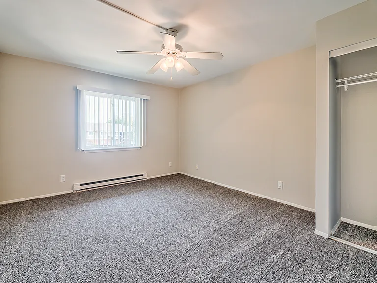 Glen Hills Apartments — Photo 24