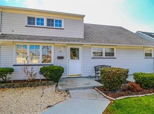 91 Poplar St, Carteret, NJ
