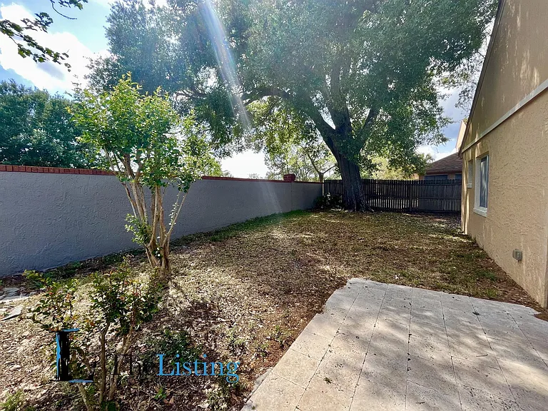 853 Heather Glen Cir — Photo 19
