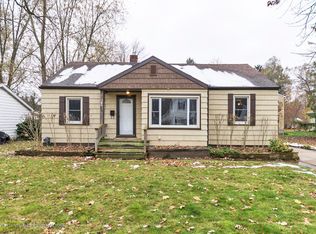 604 E Riverside St, Williamston, MI 48895