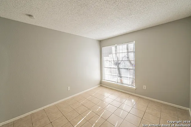 7524 Oak Chase — Photo 18