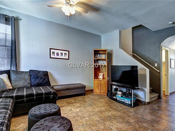 4th image of 7652 Crystal Village Ln