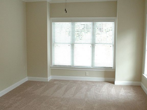 3rd image of 134-306 Sunset Cir
