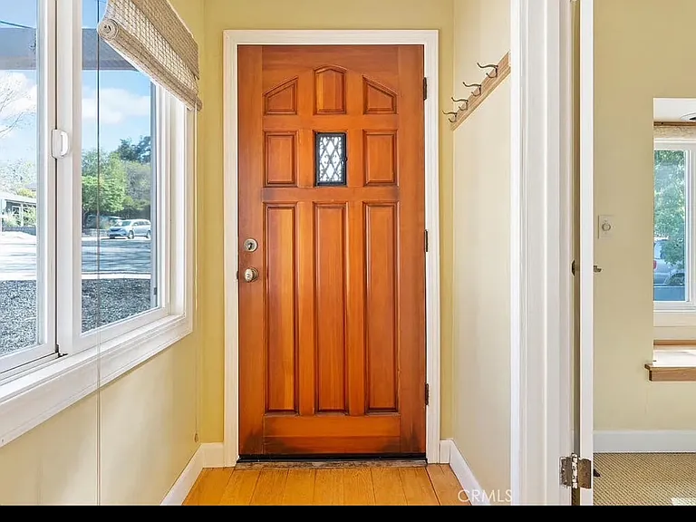 1292 Sydney St — Photo 2