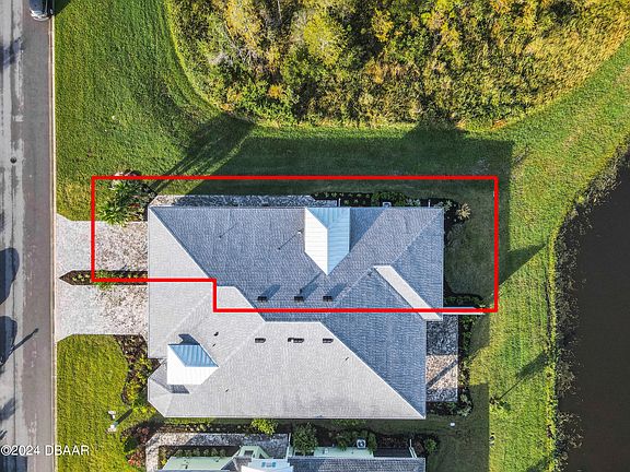 3rd image of 648 Margaritaville Ave