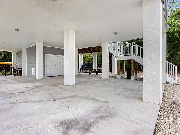 5th image of 27024 Shannahan Rd