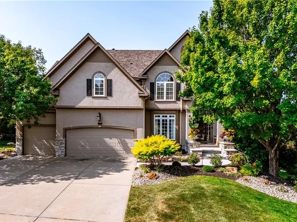 24375 W 114th St, Olathe, KS 66061
