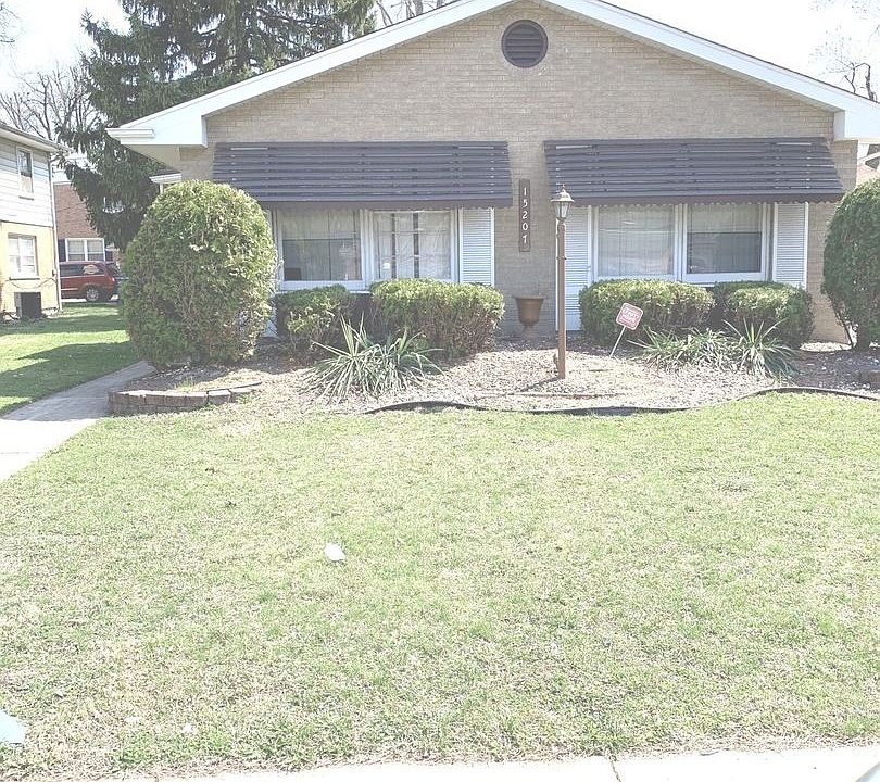 1st image of 15207 Drexel Ave