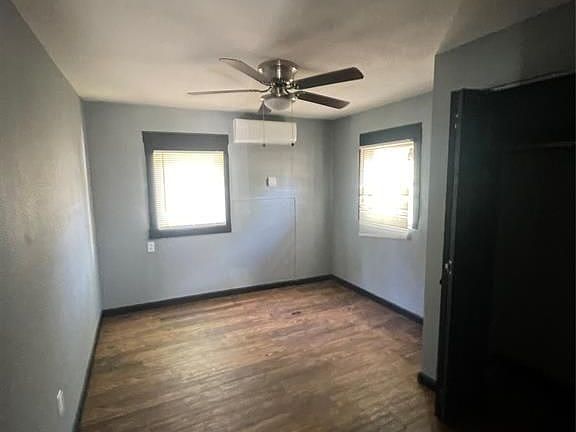 5th image of 105 E Adoue St #1