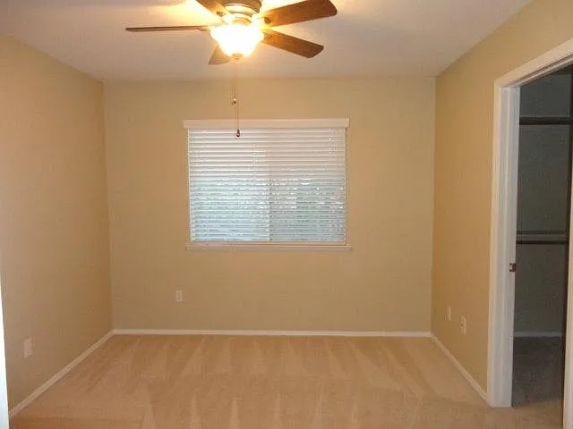 2276 E Trenton Ave — Photo 14
