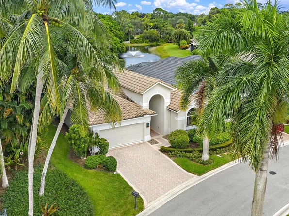 9036 Sand Pine Lane, West Palm Beach, FL 33412