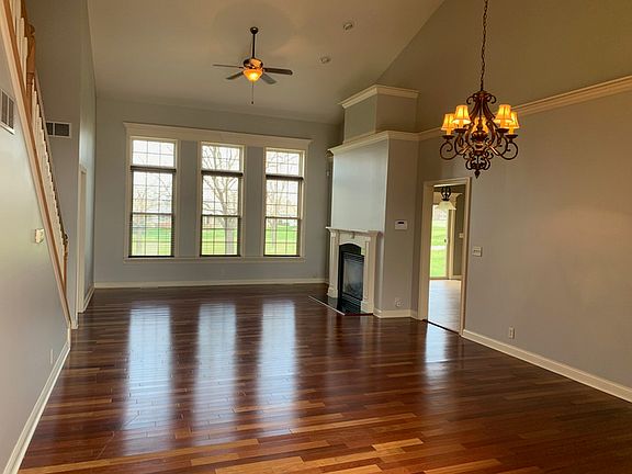 3rd image of 4613 N Weaverridge Blvd