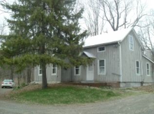 149 Benton Rd, Elizaville, NY 12523