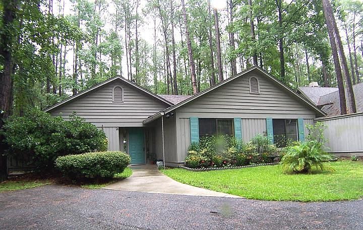 1st image of 21 Sweet Bay Ln