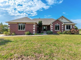 11909 E Calais Ct, Wichita, KS 67210